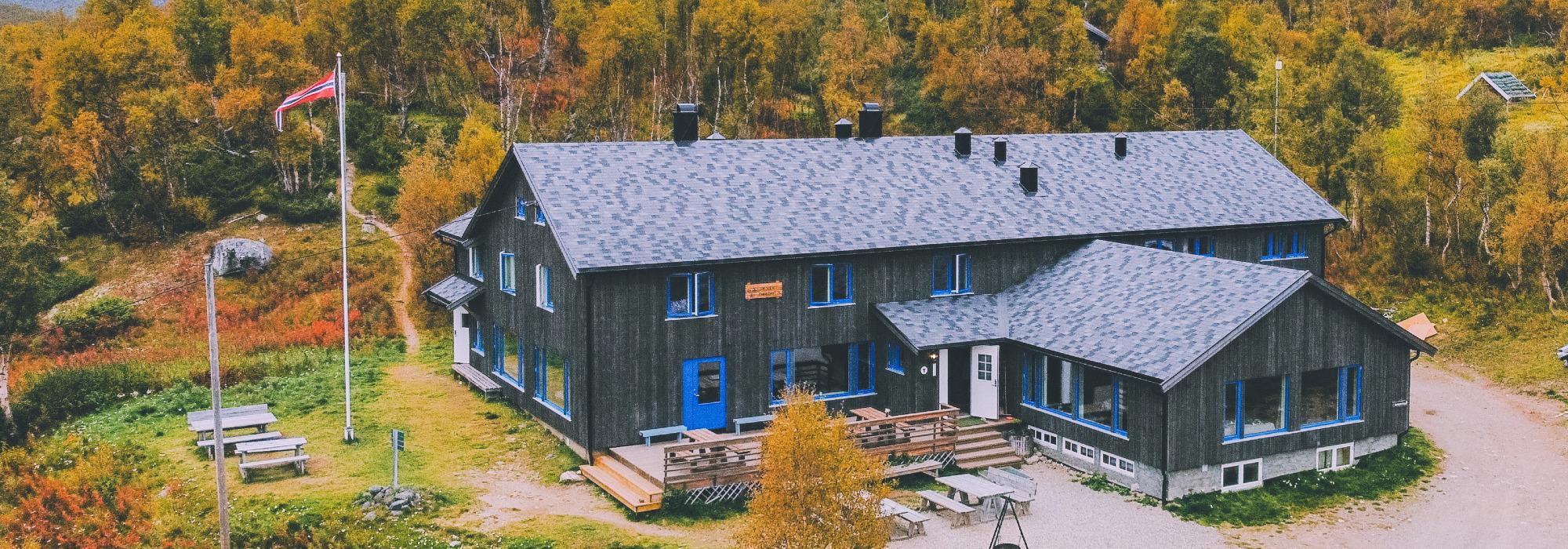 Familietur til Mogen Turisthytte ved Møsvatn i Vinje