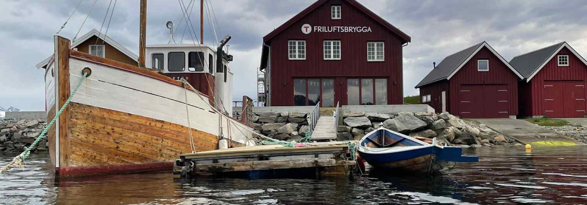 DNT Tilrettelagt med pizzasteking på Friluftsbrygga i Molde