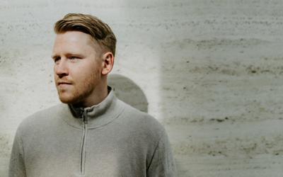 Fredrik Fornes: Slutt å skrive ræva stillingsannonser!