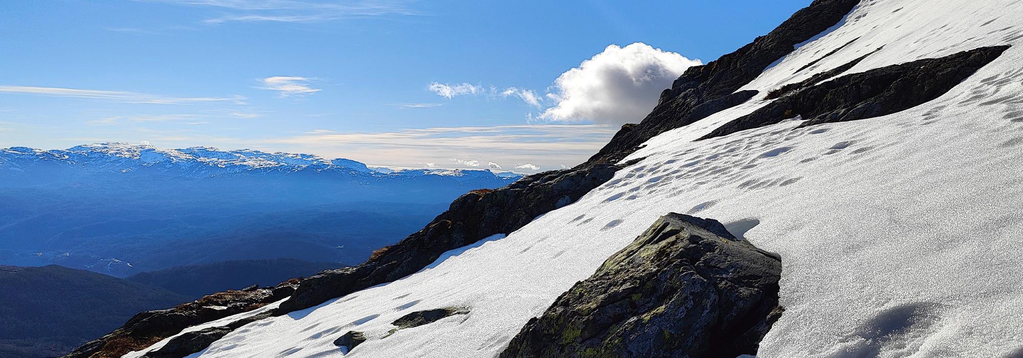 Bli med Langfarer på tur til Gullfjellstoppen.