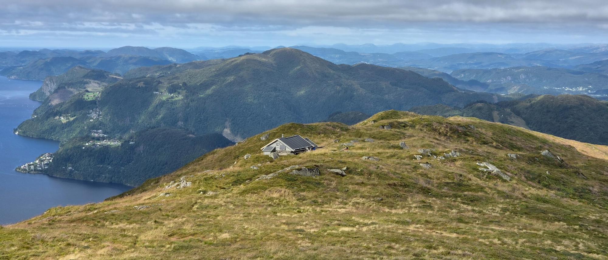 Skylefonnstølen fra Osavatn